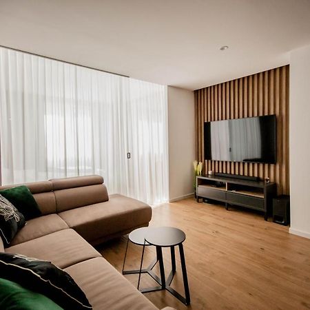 Apartment Sika Solin Bagian luar foto
